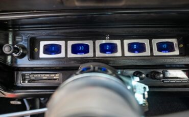 Dodge-Charger-1972-Sedan-32