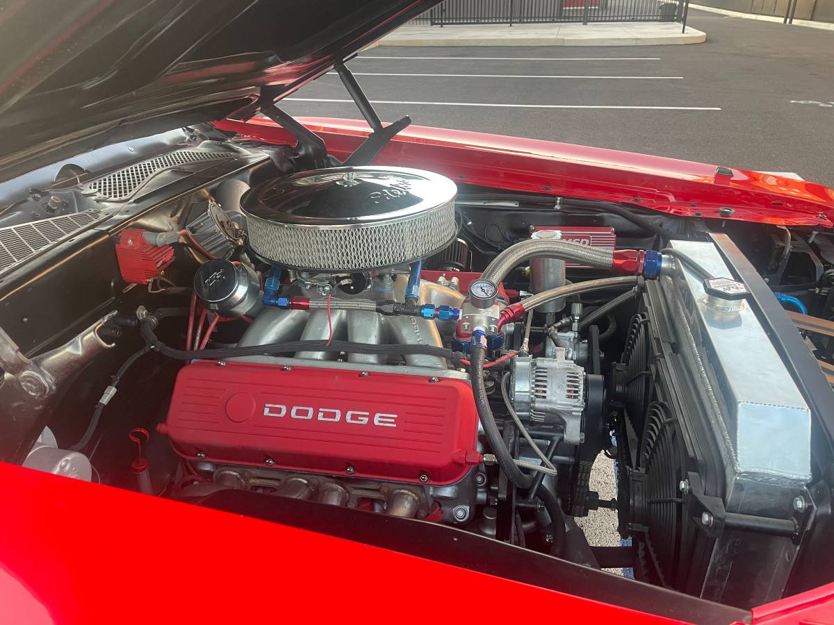 Dodge-Charger-1972-red-10
