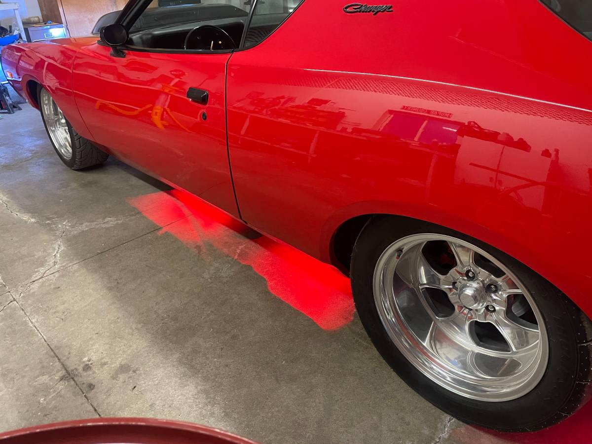 Dodge-Charger-1972-red-14
