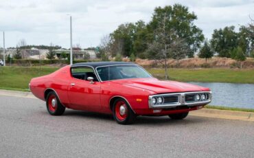 Dodge-Charger-1972-red