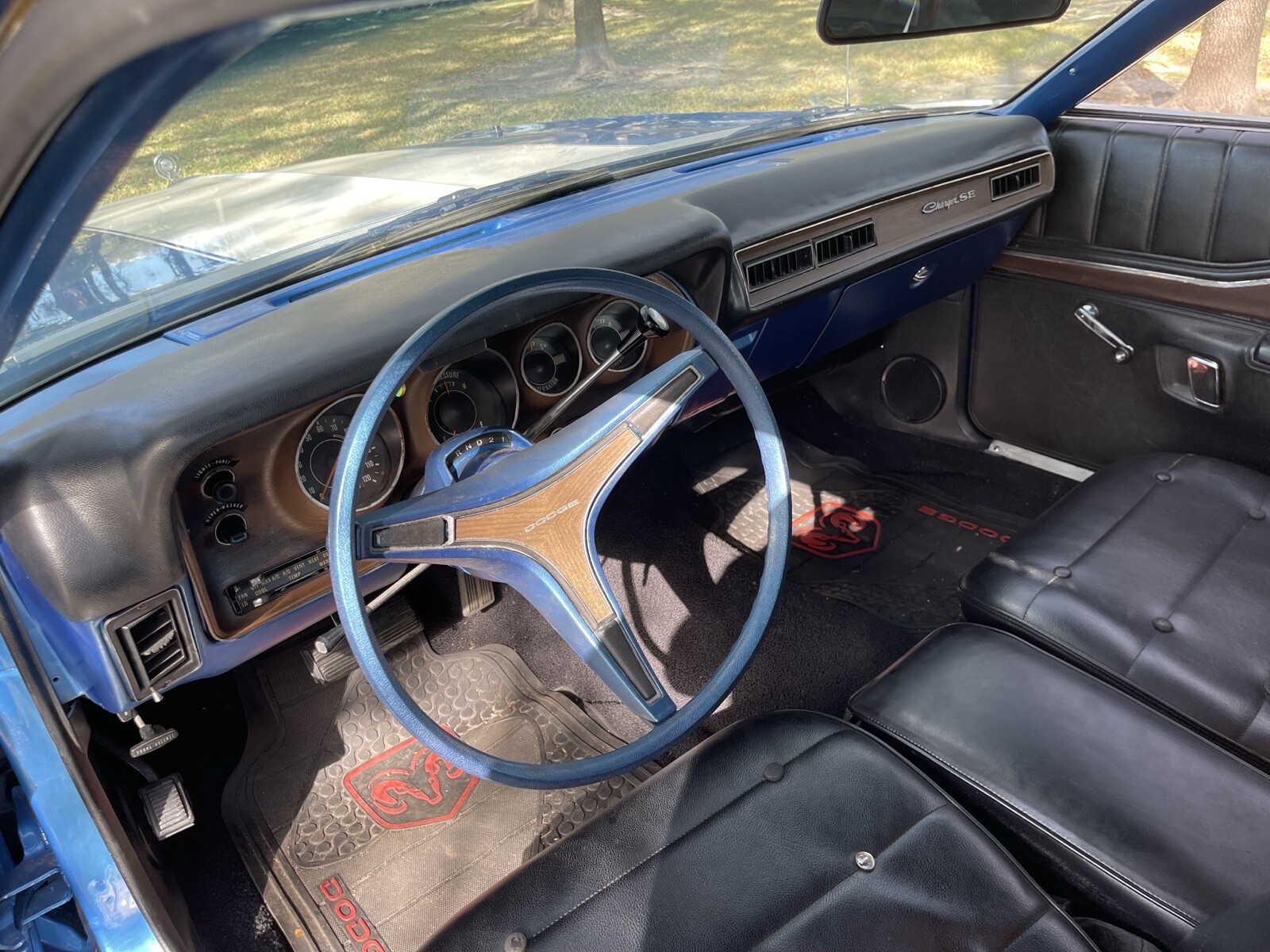 Dodge-Charger-1973-Coupe-10