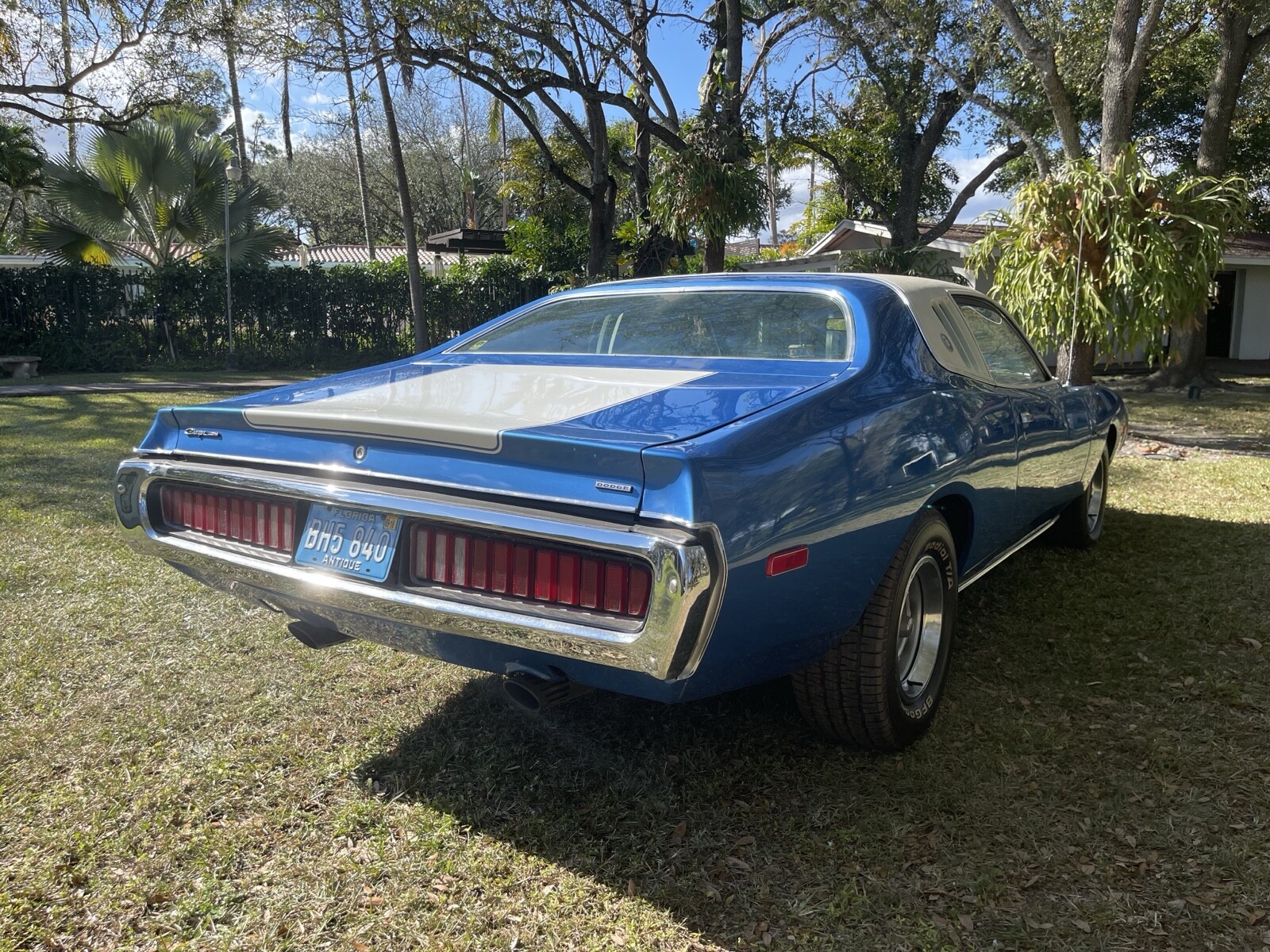 Dodge-Charger-1973-Coupe-5