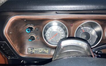 Dodge-Charger-1974-14