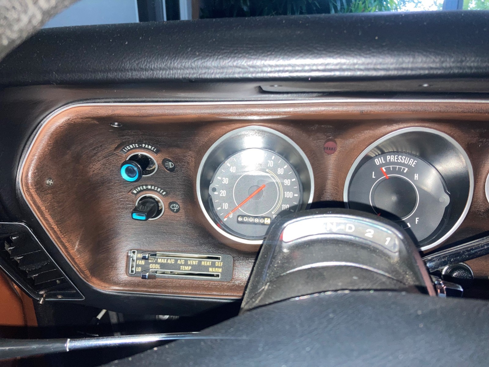 Dodge-Charger-1974-14