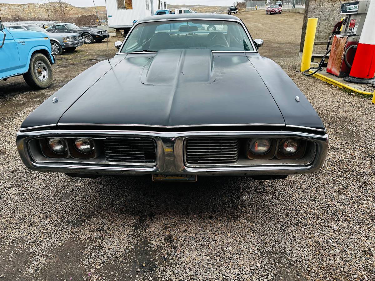 Dodge-Charger-1974-4