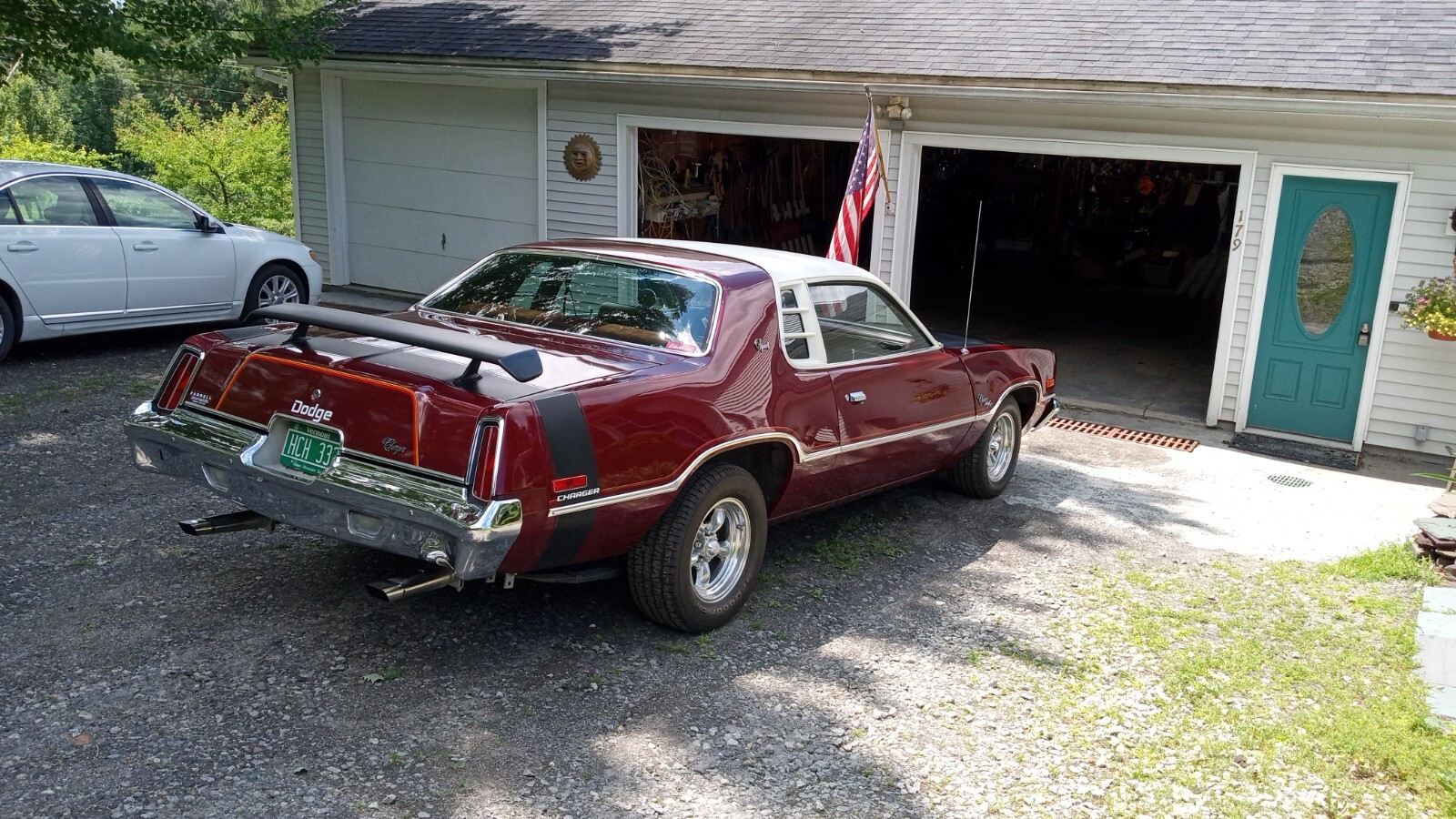 Dodge-Charger-1976-2-door-sedan-1