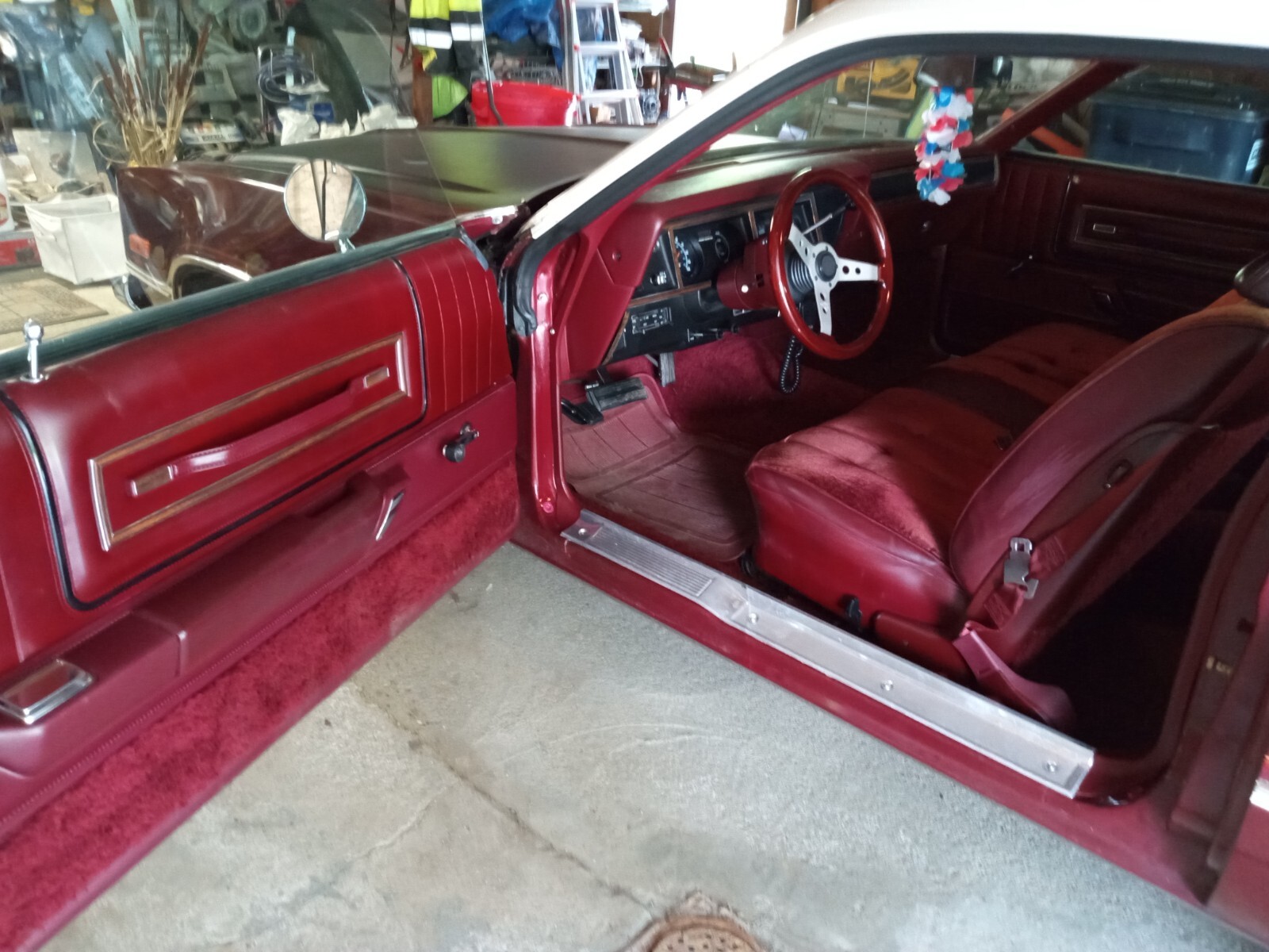 Dodge-Charger-1976-2-door-sedan-14