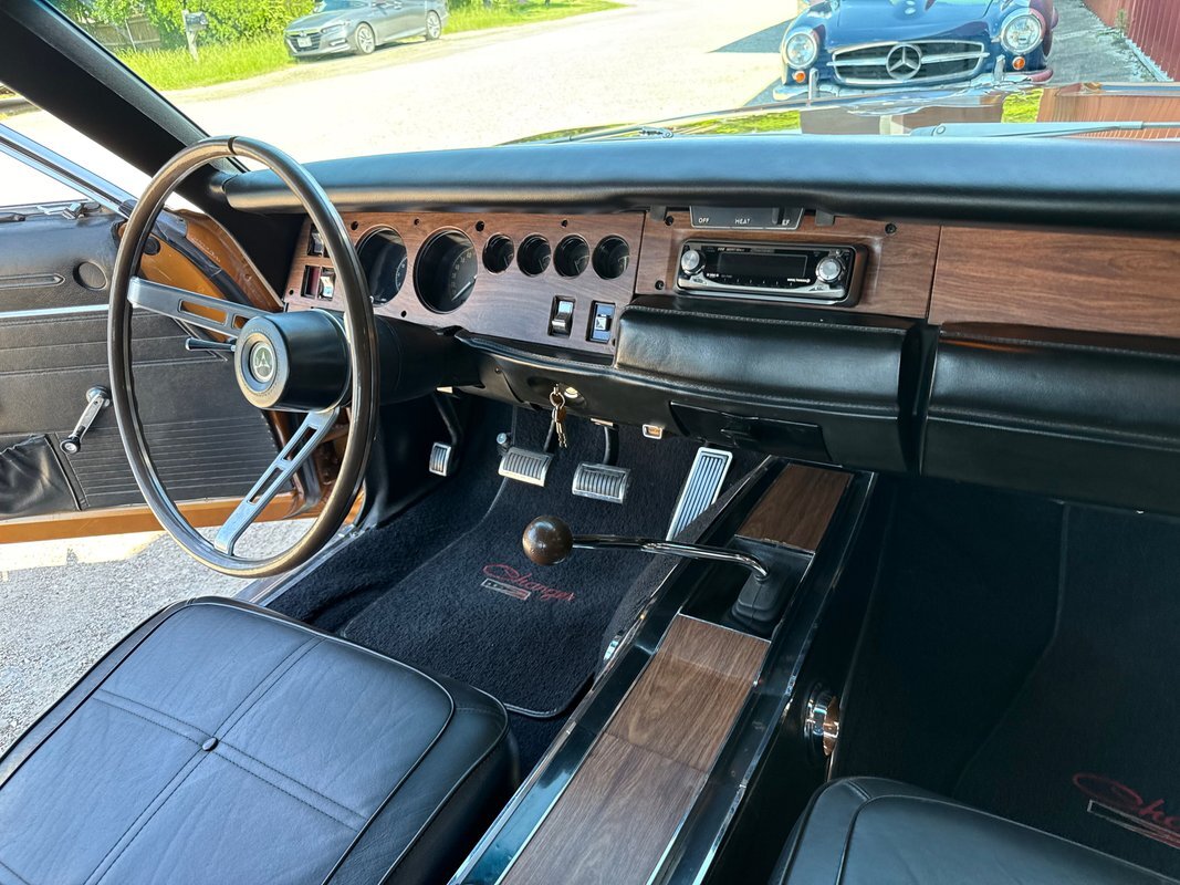 Dodge-Charger-RT-SE-1969-11