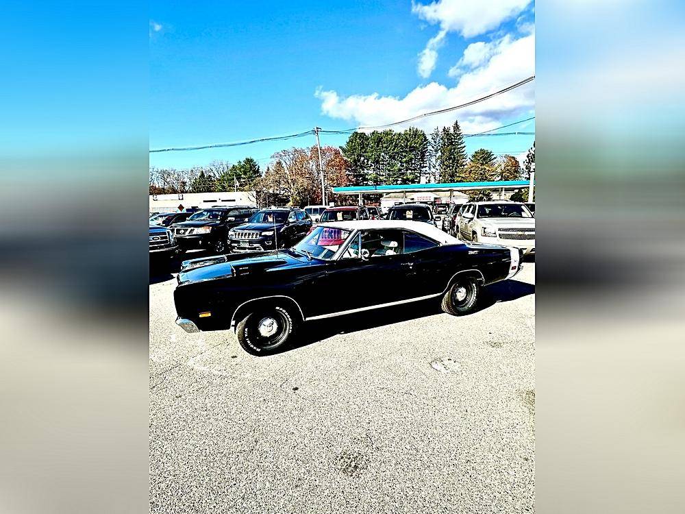 Dodge-Coronet-1969-black-2