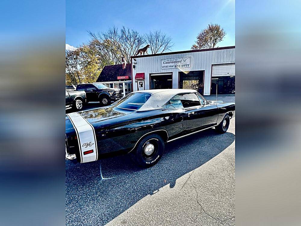 Dodge-Coronet-1969-black-5