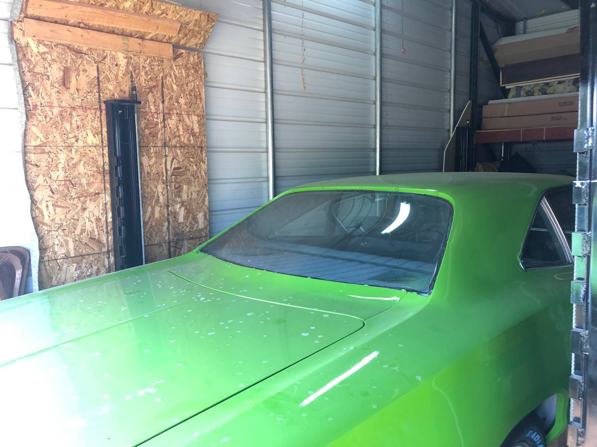 Dodge-Coronet-1970-green-2