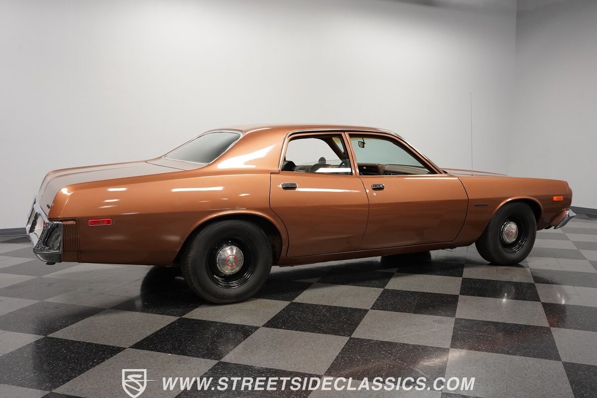 Dodge-Coronet-1974-Sedan-13