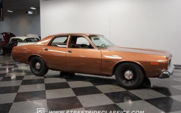 Dodge-Coronet-1974-Sedan-15