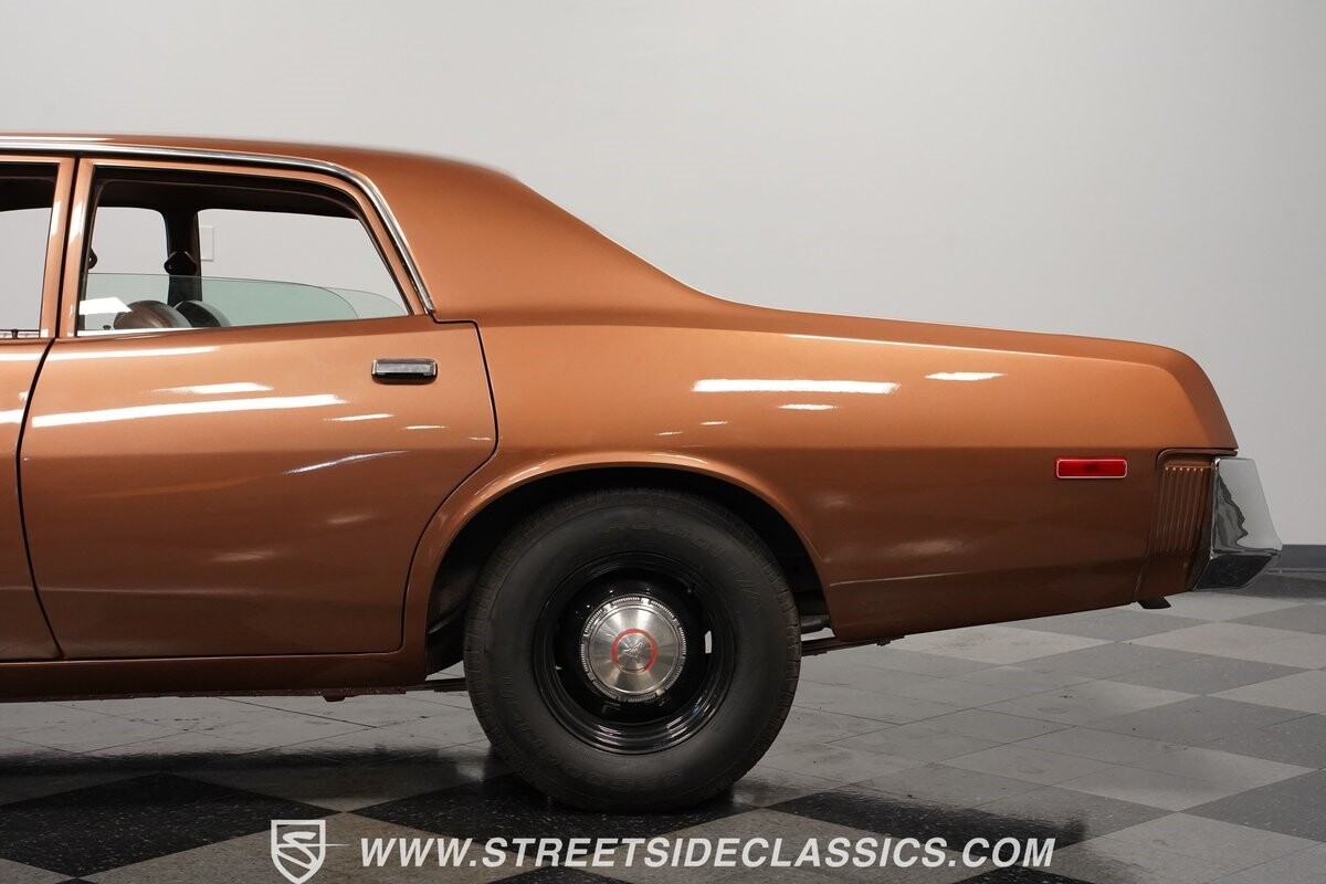 Dodge-Coronet-1974-Sedan-23