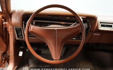 Dodge-Coronet-1974-Sedan-38