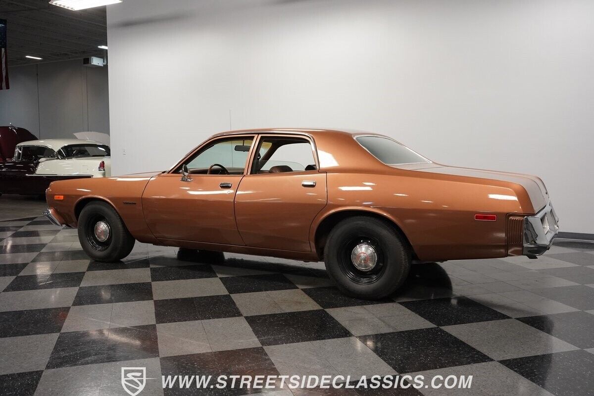 Dodge-Coronet-1974-Sedan-8