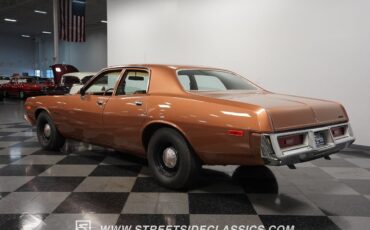 Dodge-Coronet-1974-Sedan-9