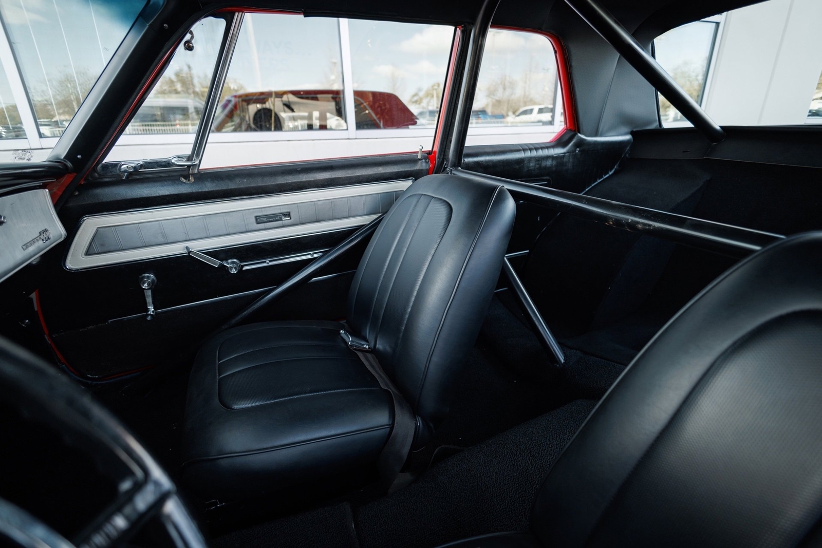Dodge-Coronet-Custom-1965-4D-Sedan-39