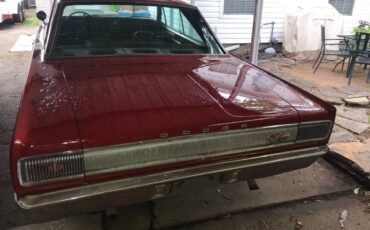 Dodge-Coronet-rt-1967-red-2