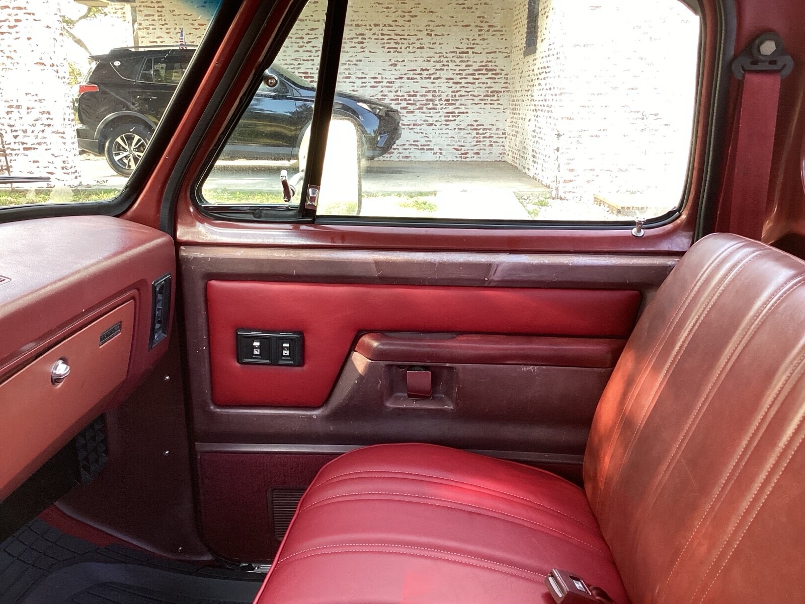 Dodge-D-Series-1985-13