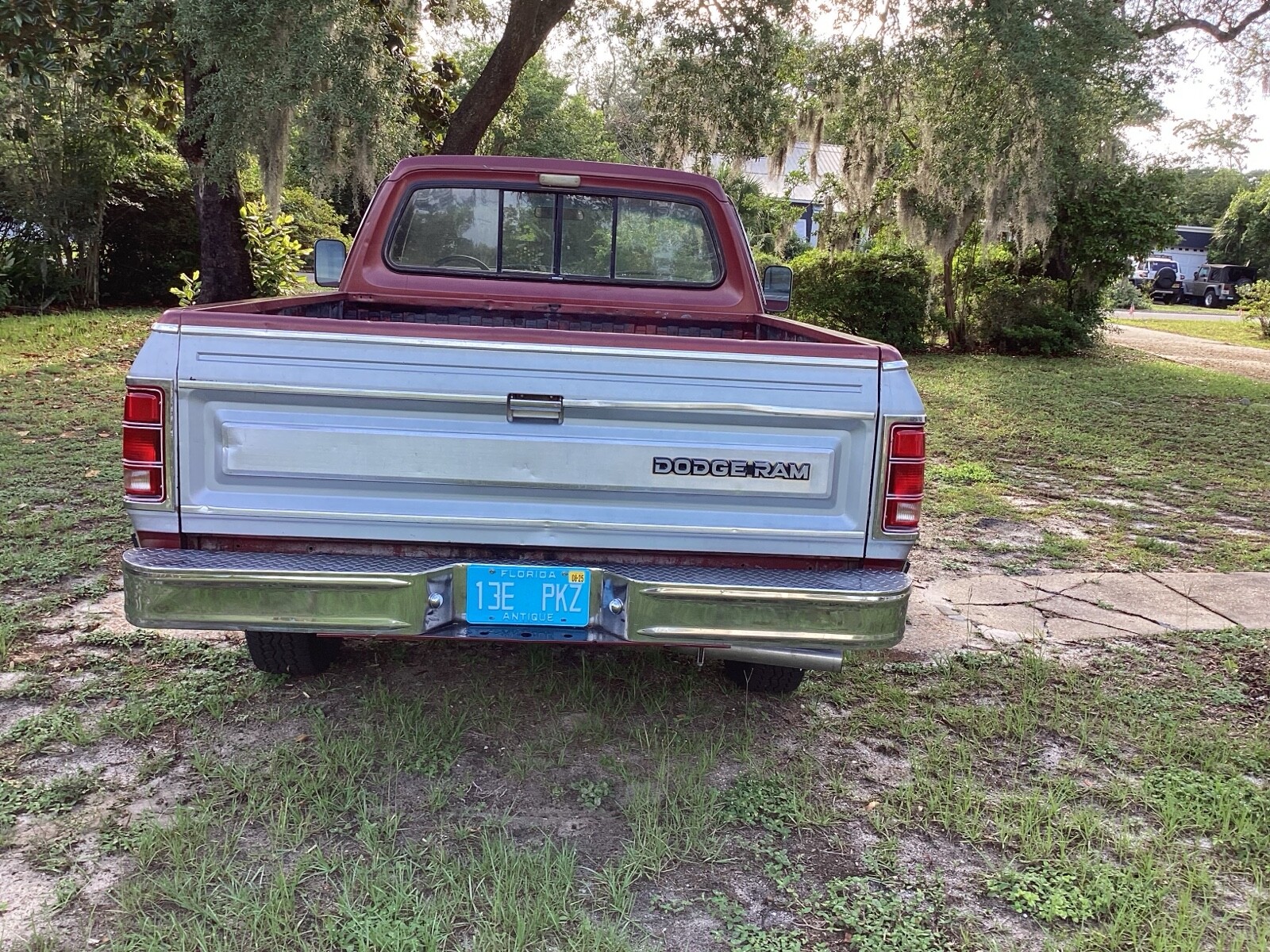 Dodge-D-Series-1985-8