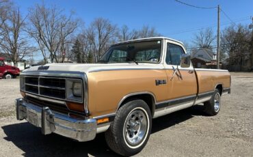 Dodge-D100-Series-1987