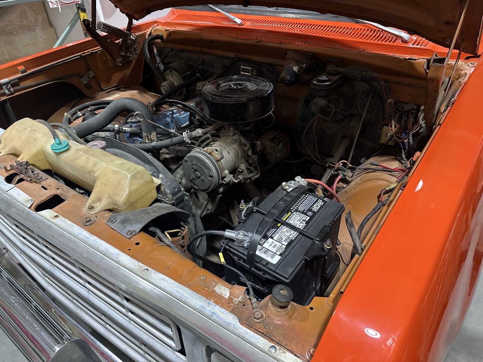 Dodge-D150-1980-13