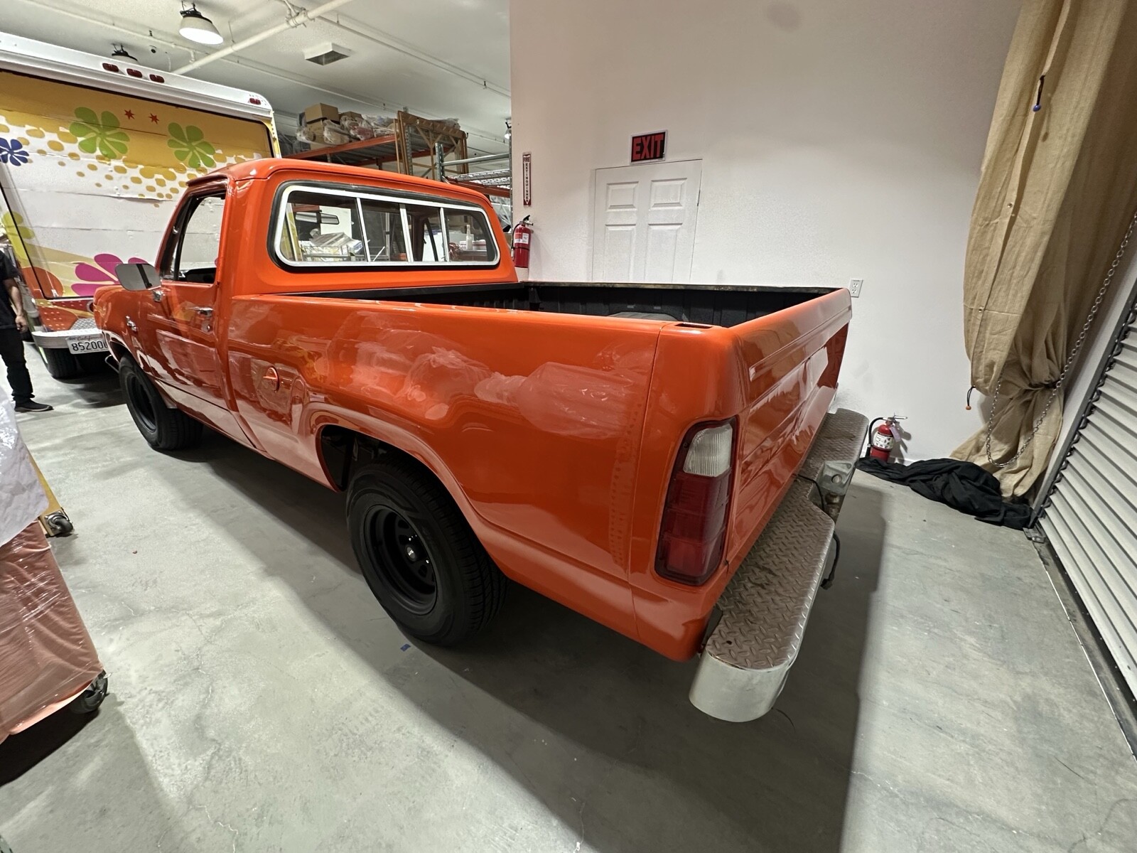 Dodge-D150-1980-3