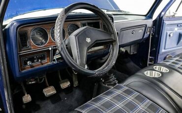 Dodge-D150-pickup-1984-blue-10