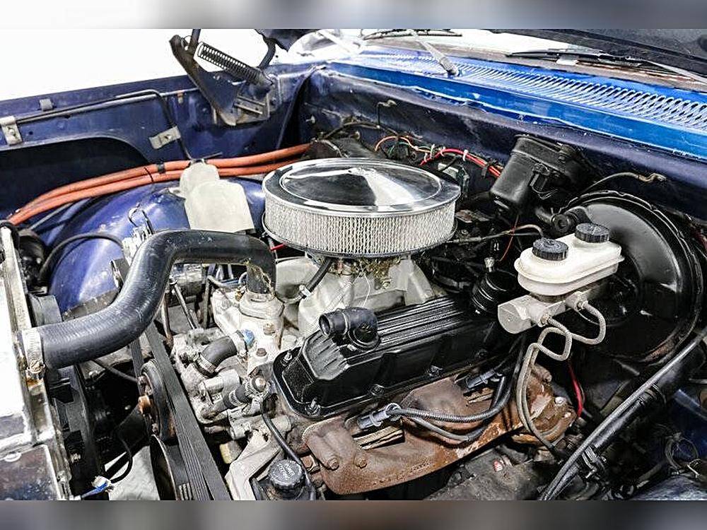 Dodge-D150-pickup-1984-blue-8
