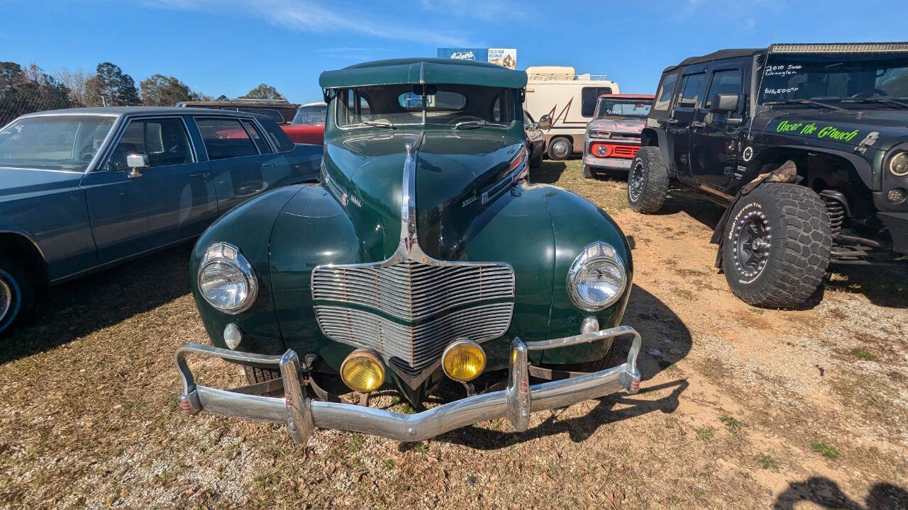 Dodge-D17-1940-Sedan-3