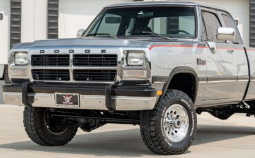 Dodge-D250-W250-1993-Pickup-Truck-2