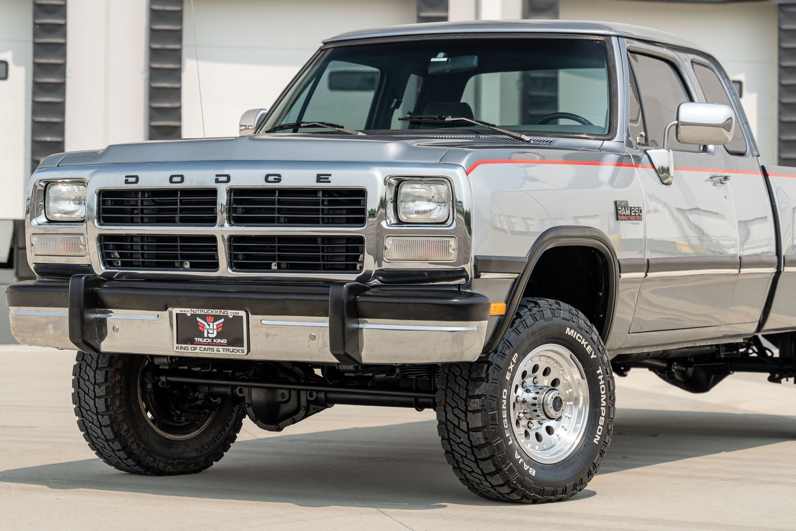 Dodge-D250-W250-1993-Pickup-Truck-2