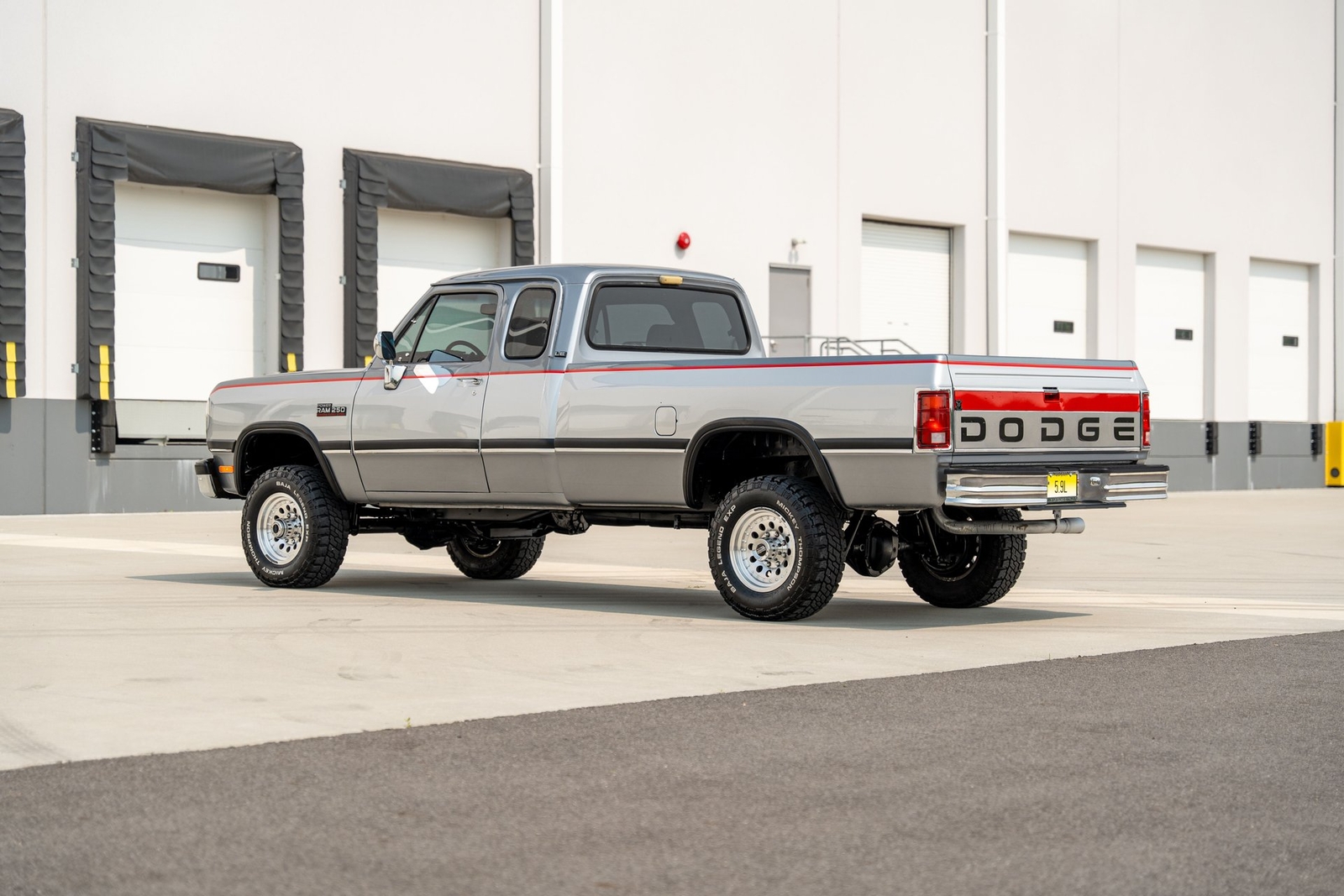 Dodge-D250-W250-1993-Pickup-Truck-20
