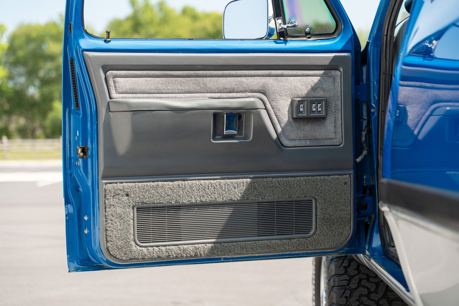 Dodge-D250-W250-1993-Pickup-Truck-20