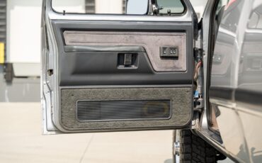 Dodge-D250-W250-1993-Pickup-Truck-27