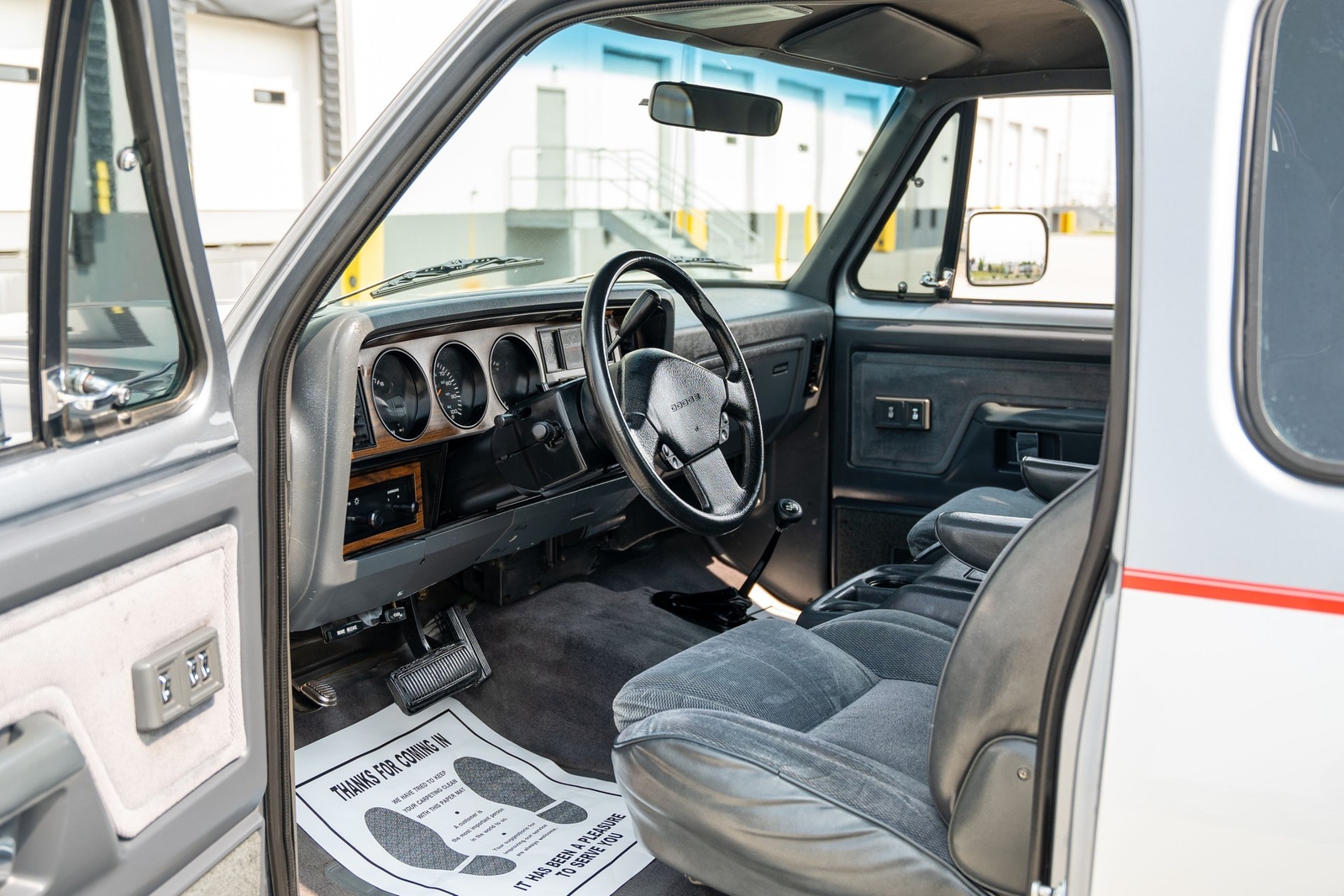 Dodge-D250-W250-1993-Pickup-Truck-29
