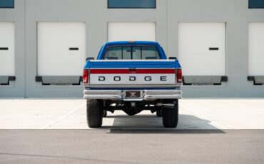 Dodge-D250-W250-1993-Pickup-Truck-37