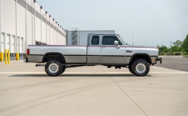 Dodge-D250-W250-1993-Pickup-Truck-4