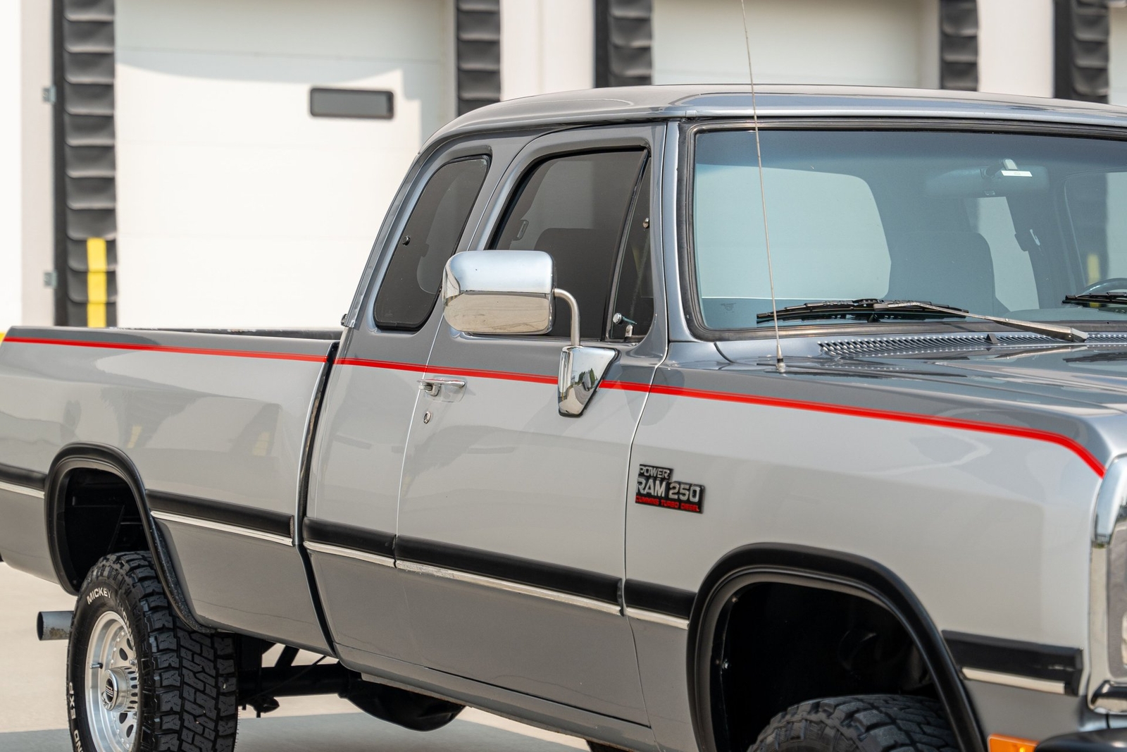 Dodge-D250-W250-1993-Pickup-Truck-8