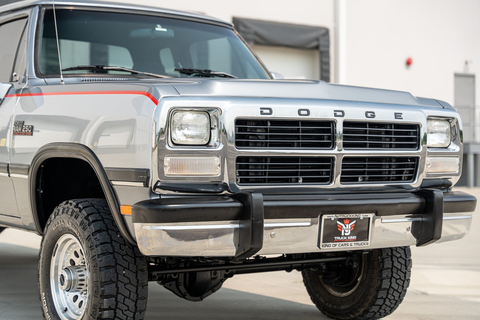 Dodge-D250-W250-1993-Pickup-Truck-9