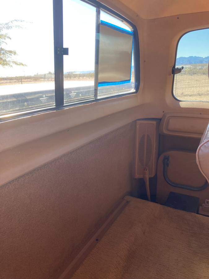 Dodge-D250-diesel-1993-white-12