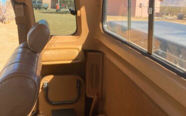 Dodge-D250-diesel-1993-white-13