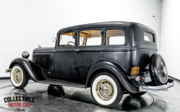 Dodge-DP6-1933-Sedan-10