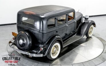 Dodge-DP6-1933-Sedan-24