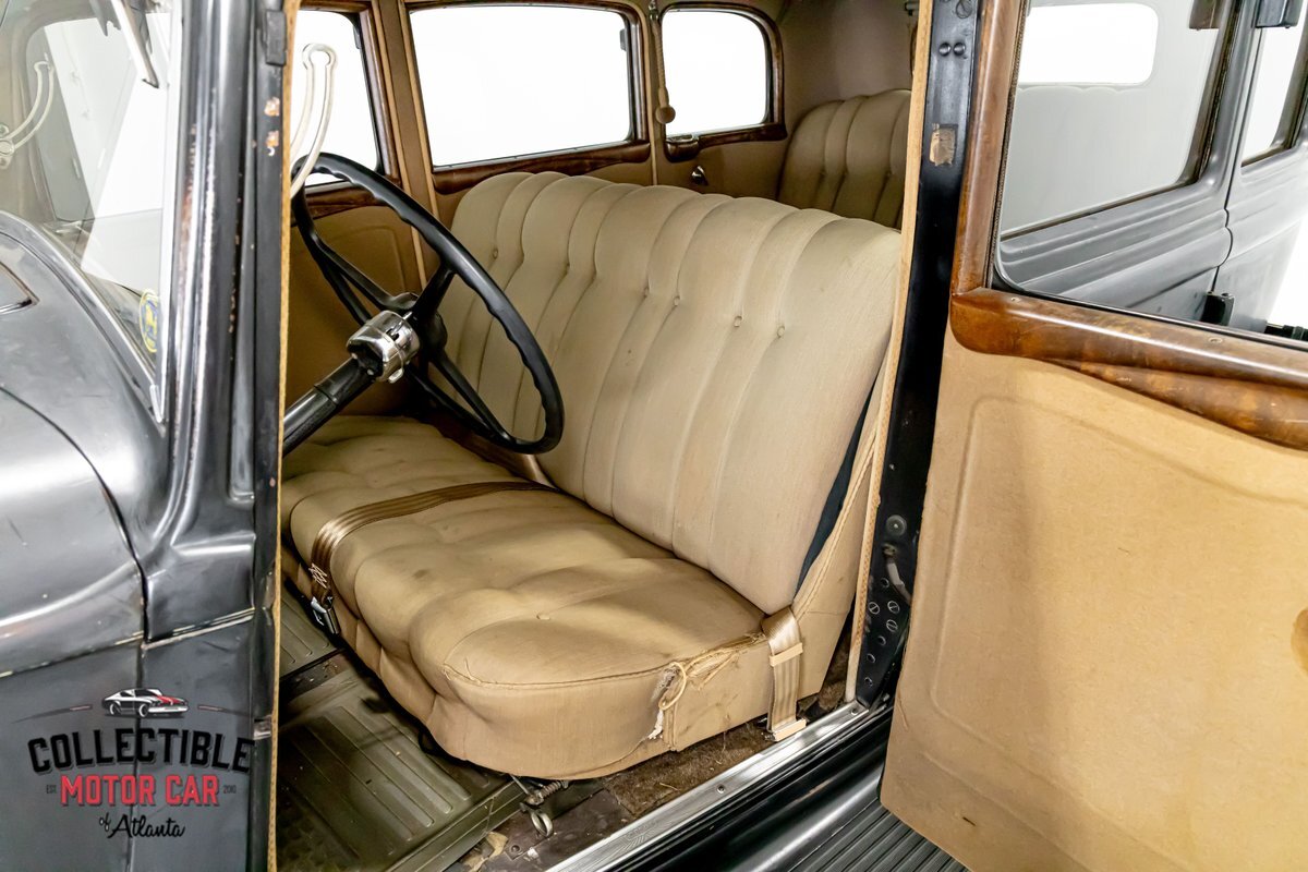 Dodge-DP6-1933-Sedan-3