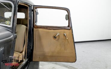 Dodge-DP6-1933-Sedan-32