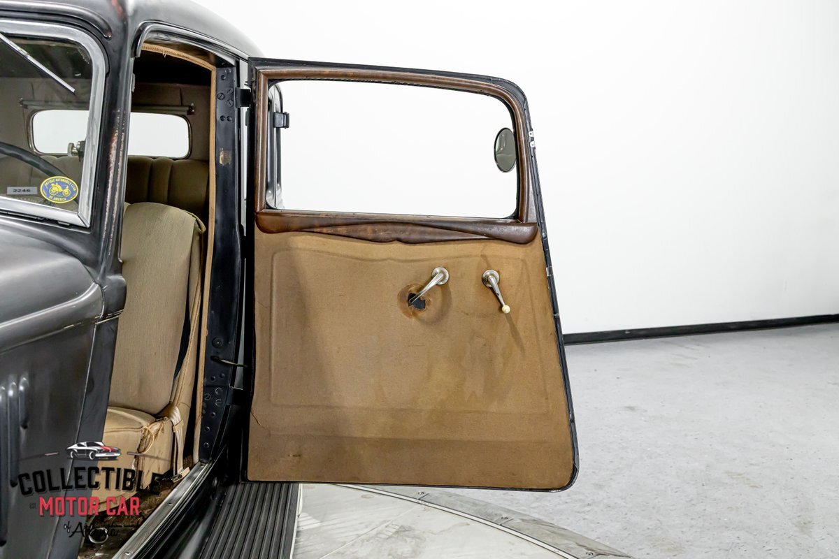 Dodge-DP6-1933-Sedan-32