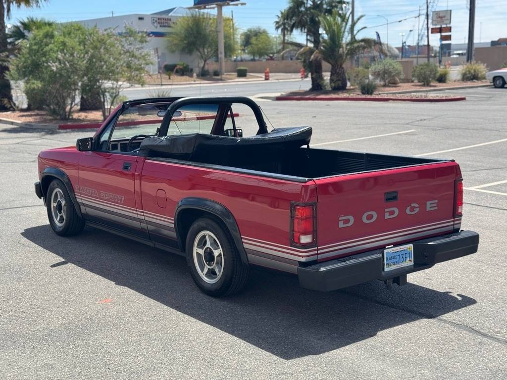 Dodge-Dakota-1989-red-8
