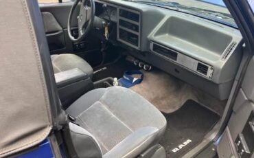 Dodge-Dakota-1990-Convertible-8